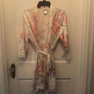 Small/Medium Bridal Robe